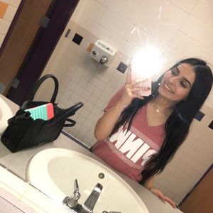 Meet your Posher, Tori